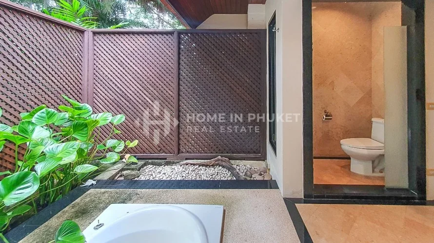 Casa de 4 dormitorios en Nai Harn Beach, Thailand No. 66 № 15