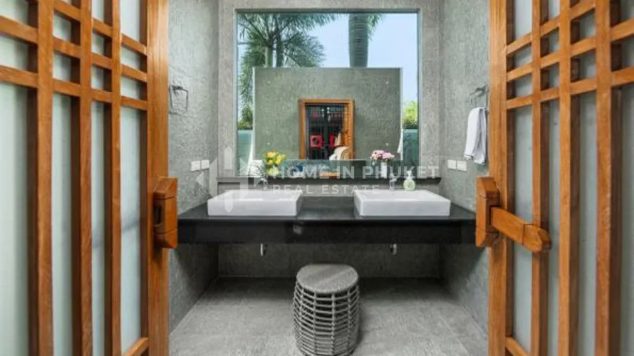 Casa de 4 dormitorios en Nai Harn Beach, Thailand No. 89 № 12