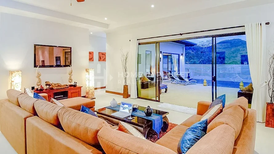 Maison de 7 chambres à Nai Harn Beach, Thailand No. 61 № 1