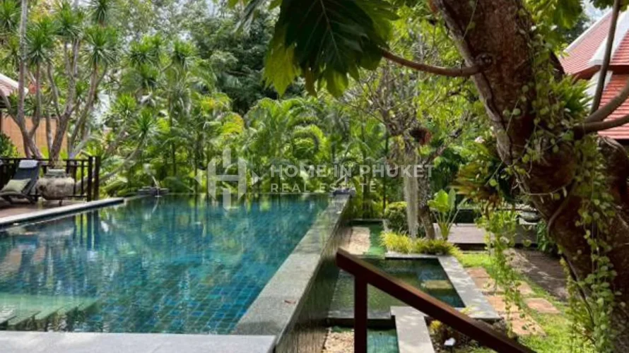 Maison de 3 chambres à Nai Harn Beach, Thailand No. 111 № 1