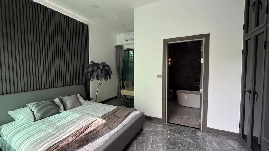 Villa de 2 chambres à Nai Harn Beach, Thailand No. 28 № 2