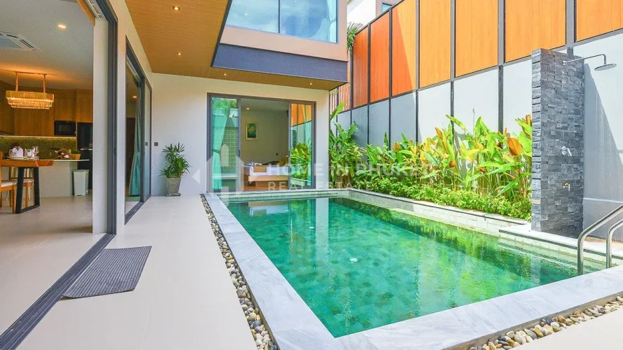 Maison de 3 chambres à Nai Harn Beach, Thailand No. 70 № 1