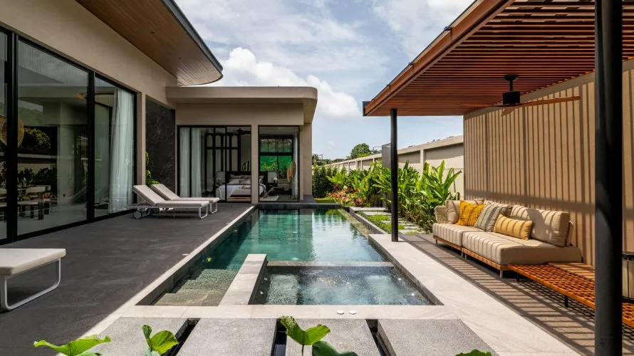3 bedrooms villa for sale, Nai Harn Beach, Thailand No. 22 № 11