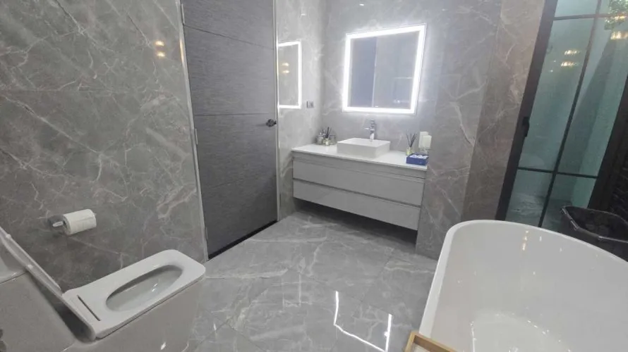 2 bedrooms house for sale, Nai Harn Beach, Thailand No. 43 № 15