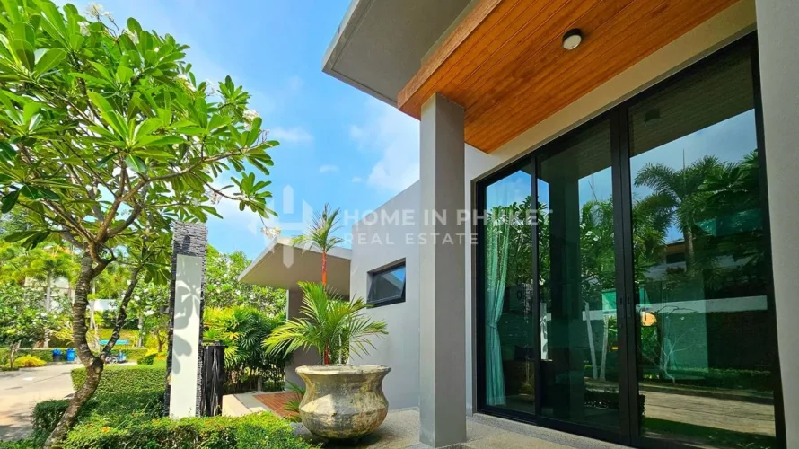 3 bedrooms house for sale, Nai Harn Beach, Thailand No. 74 № 23