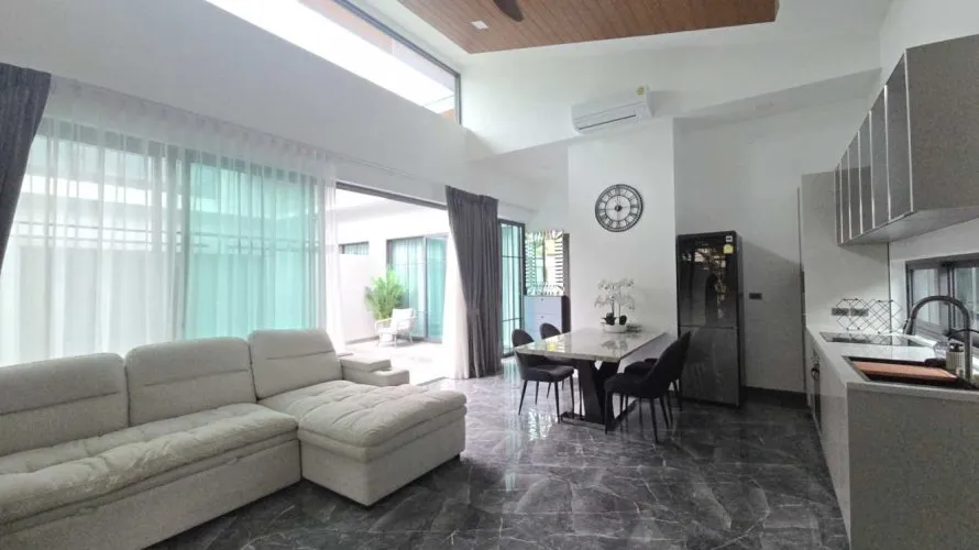 2 bedrooms house for sale, Nai Harn Beach, Thailand No. 43 № 6