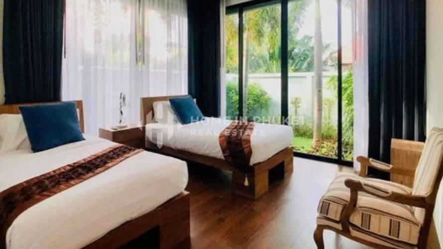 3 bedrooms house for sale, Nai Harn Beach, Thailand No. 92 № 10