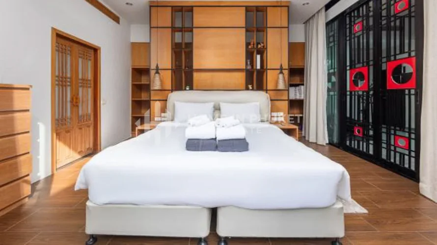 4 bedrooms house for sale, Nai Harn Beach, Thailand No. 89 № 9