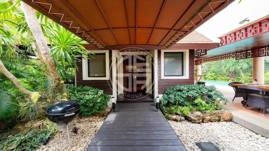 4 bedrooms villa for sale, Nai Harn Beach, Thailand No. 115 № 6