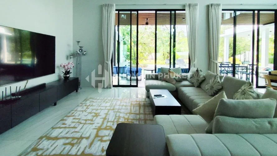 6 bedrooms house for sale, Nai Harn Beach, Thailand No. 69 № 4