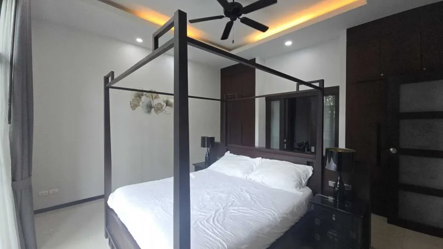 2 bedrooms house for sale, Nai Harn Beach, Thailand No. 42 № 8