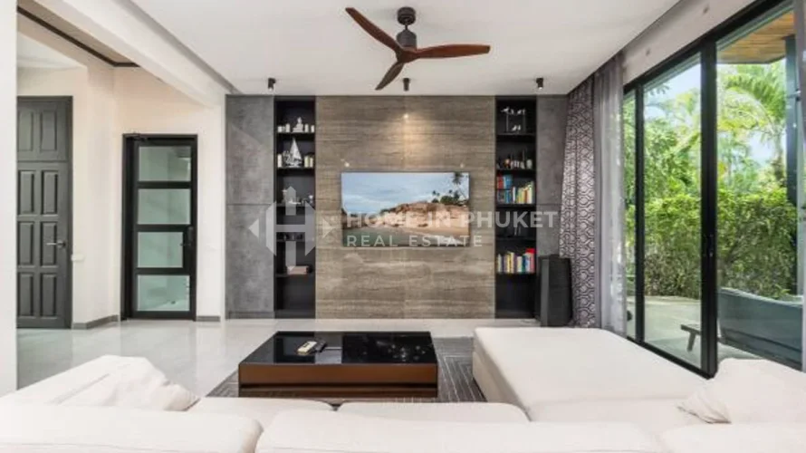 4 bedrooms house for sale, Nai Harn Beach, Thailand No. 89 № 4