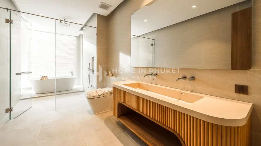 4 bedrooms house for sale, Nai Harn Beach, Thailand No. 60 № 11