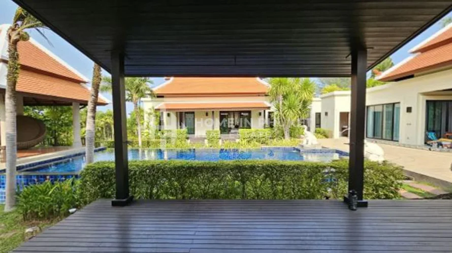 3 bedrooms house for sale, Nai Harn Beach, Thailand No. 93 № 9