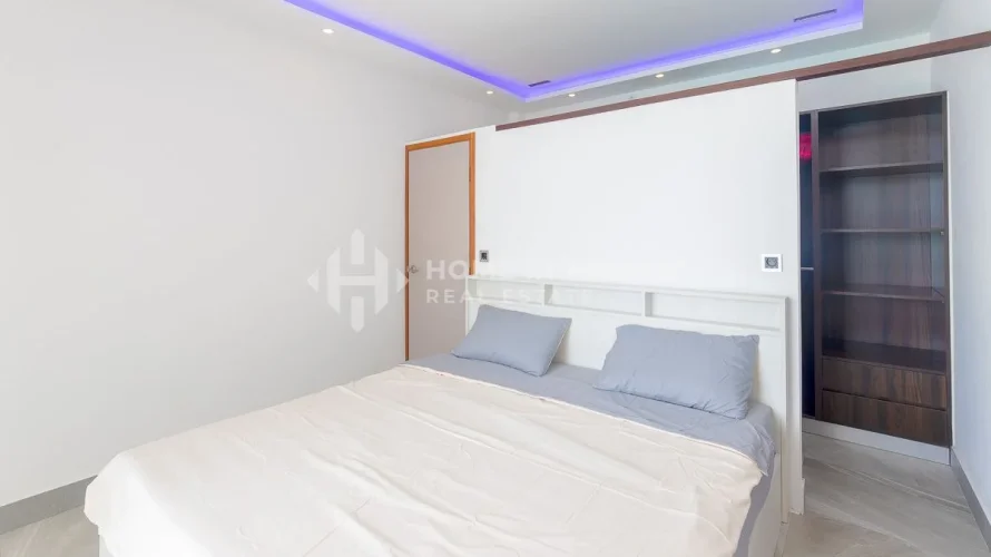 3 bedrooms house for sale, Nai Harn Beach, Thailand No. 71 № 16