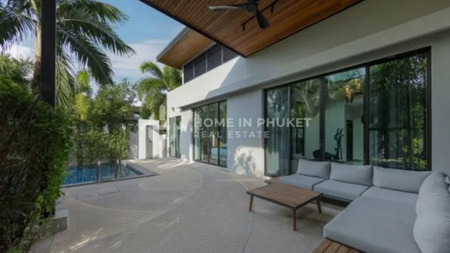 4 bedrooms house for sale, Nai Harn Beach, Thailand No. 89 № 1