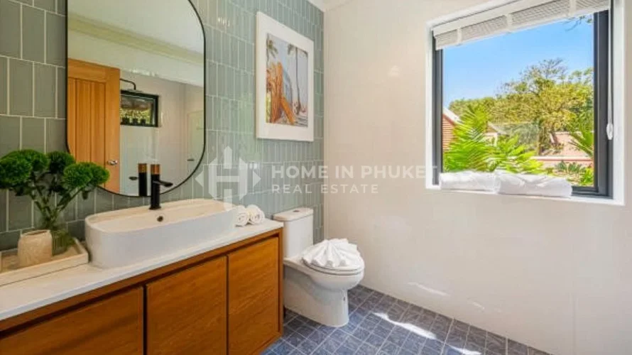 3 bedrooms house for sale, Nai Harn Beach, Thailand No. 91 № 12