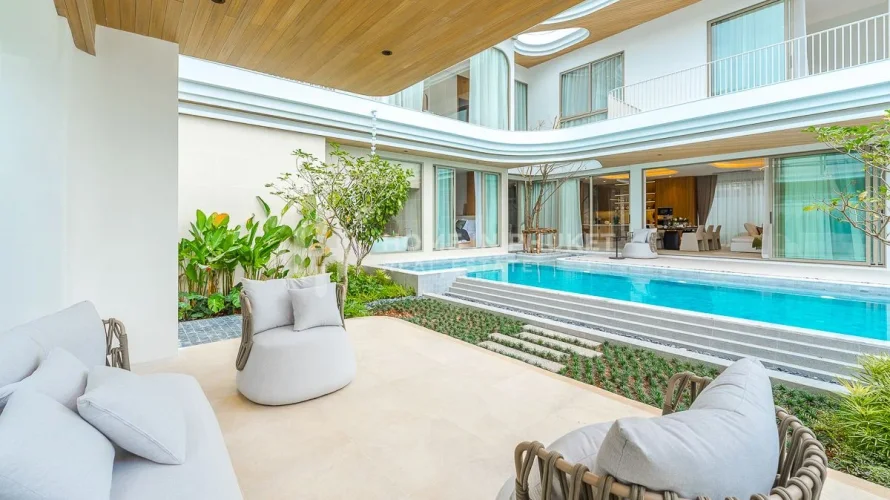 4 bedrooms house for sale, Nai Harn Beach, Thailand No. 60 № 22