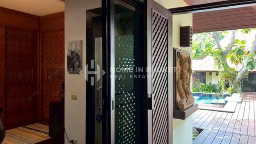 3 bedrooms house for sale, Nai Harn Beach, Thailand No. 111 № 17