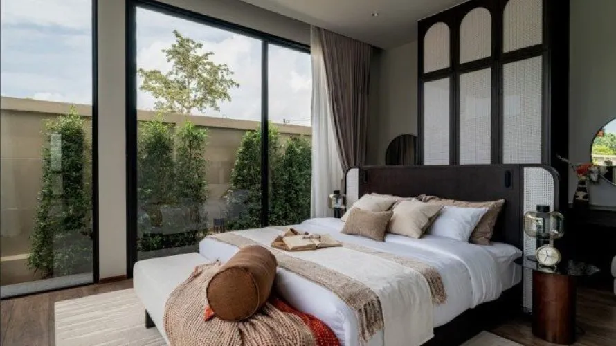 3 bedrooms villa for sale, Nai Harn Beach, Thailand No. 117 № 10