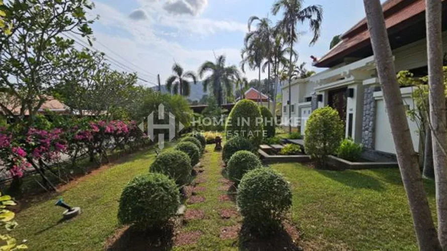 3 bedrooms house for sale, Nai Harn Beach, Thailand No. 93 № 2