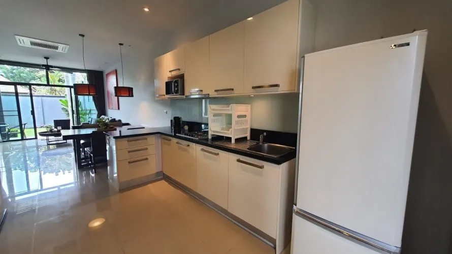 2 bedrooms villa for sale, Nai Harn Beach, Thailand No. 32 № 4
