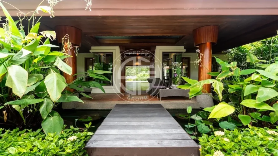 4 bedrooms villa for sale, Nai Harn Beach, Thailand No. 115