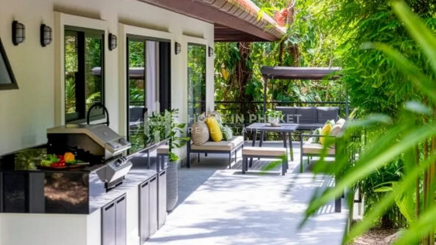 3 bedrooms house for sale, Nai Harn Beach, Thailand No. 91 № 17