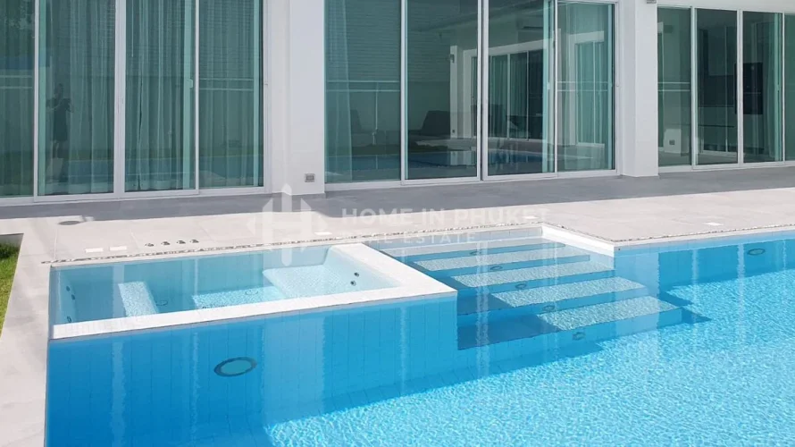 3 bedrooms house for sale, Nai Harn Beach, Thailand No. 90 № 2