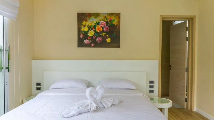 3 bedrooms villa for sale, Nai Harn Beach, Thailand No. 175 № 2
