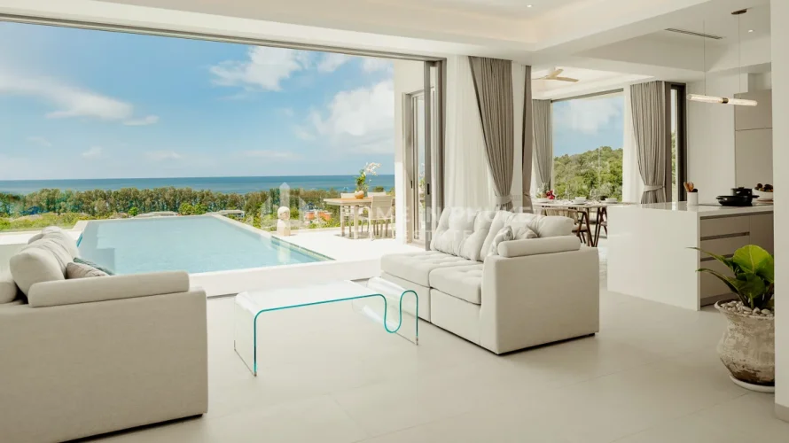 4 bedrooms house for sale, Nai Harn Beach, Thailand No. 361 № 1